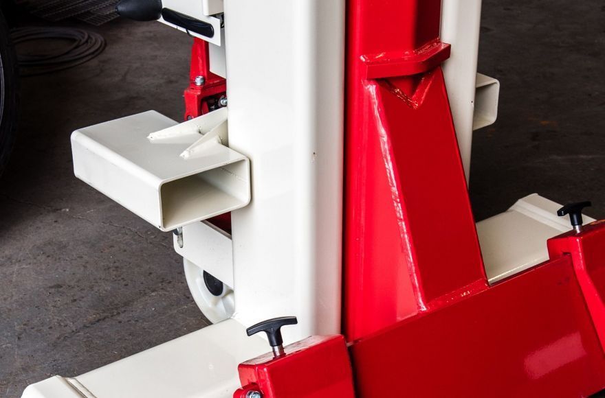 Transport pockets om Stertil-Koni mobiele kolommen met vorkheftruck te vervoeren.